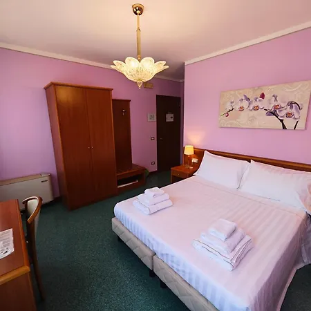 Pensión Casa Malvina 3*
